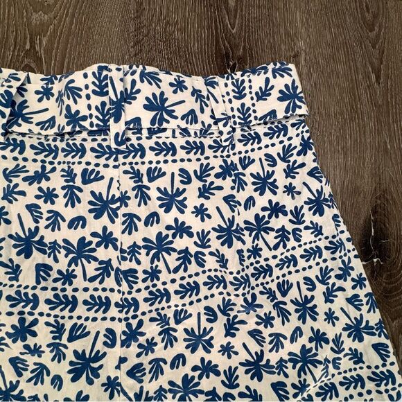 MinkPink Ithica Belted Shorts Blue White 100% Cotton SZ M NEW - Picture 4 of 15